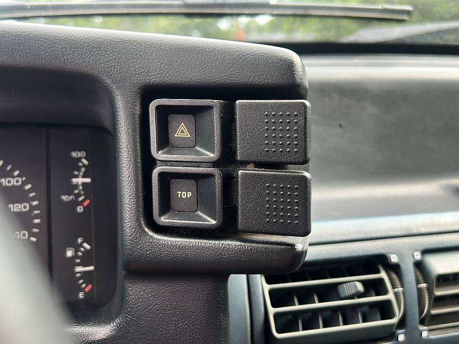 Used 1989 Ford Mustang LX RWD image 19
