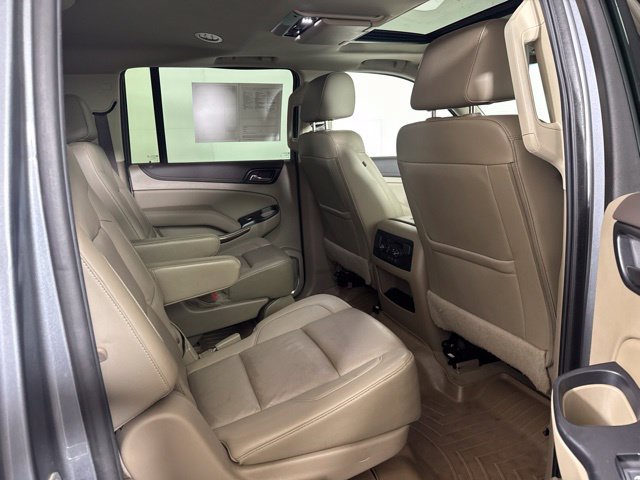 Used 2020 GMC Yukon XL SLT w/ Open Road Package AWD/4WD image 5