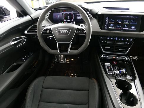 Used 2022 Audi e-tron GT Prestige w/ Prestige Package AWD/4WD image 26