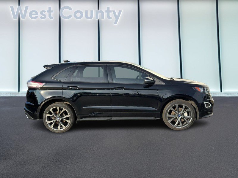 Used 2018 Ford Edge Sport w/ Equipment Group 401A AWD/4WD image 2