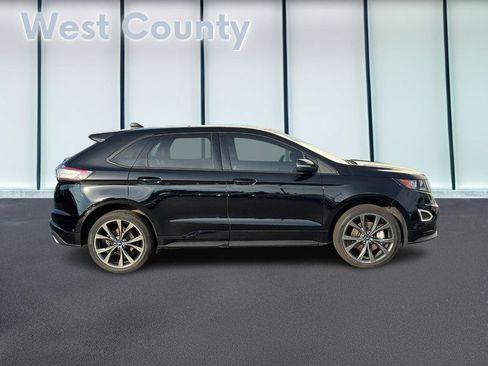 Used 2018 Ford Edge Sport w/ Equipment Group 401A AWD/4WD image 2
