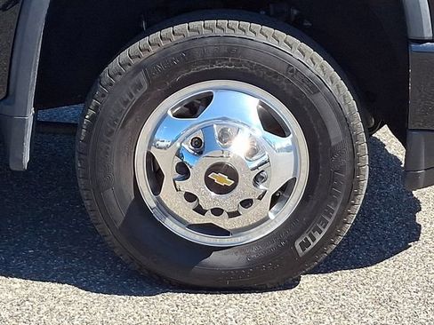 Used 2022 Chevrolet Silverado 3500 High Country AWD/4WD image 29