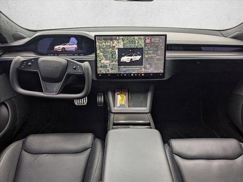Used 2022 Tesla Model S Plaid AWD/4WD image 18