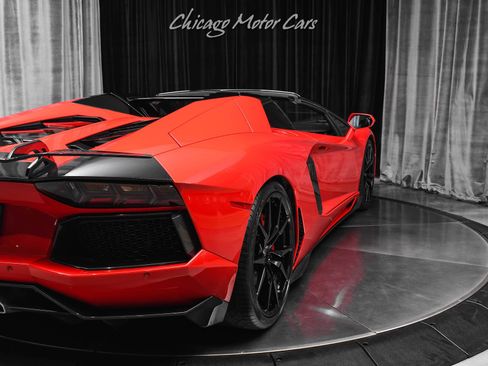 Used 2015 Lamborghini Aventador LP 700-4 AWD/4WD image 46