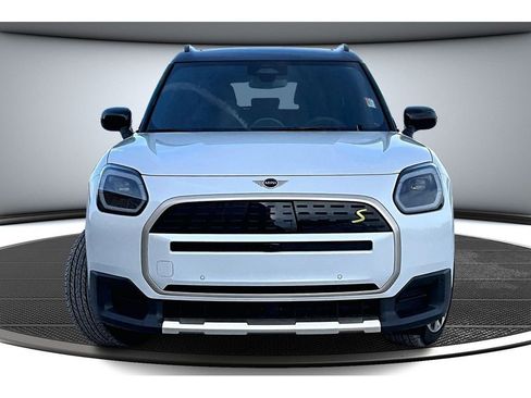 Used 2025 MINI Cooper Countryman SE image 4