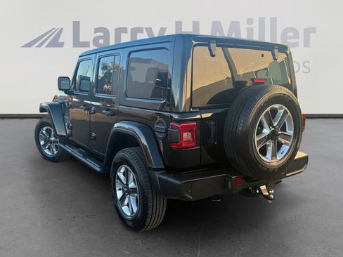 Used 2021 Jeep Wrangler Unlimited Sahara w/ Safety Group image 3