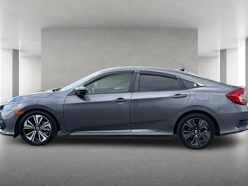 Used 2018 Honda Civic EX-T image 7