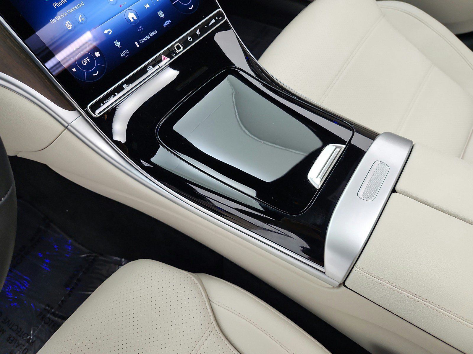 Certified 2026 Mercedes-Benz C 300 Sedan image 11