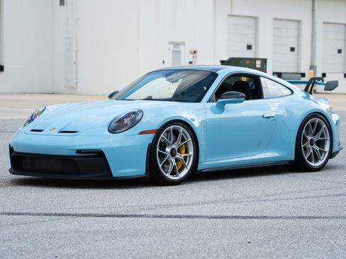 Used 2022 Porsche 911 GT3 RWD image 2