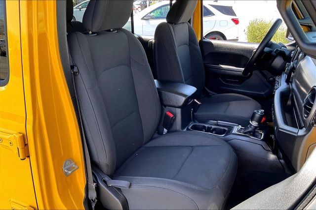 Used 2021 Jeep Wrangler Unlimited Sport AWD/4WD image 6
