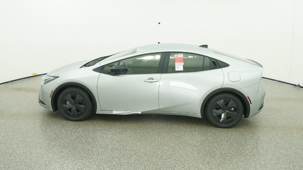 New 2026 Toyota Prius Plug-In Hybrid FWD image 6