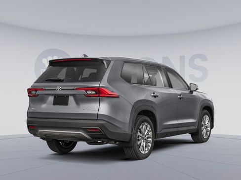New 2026 Toyota Grand Highlander Platinum AWD/4WD image 2