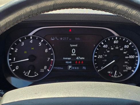 Used 2024 Nissan Frontier SV w/ Technology Package RWD image 7