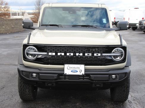 New 2025 Ford Bronco Outer Banks image 11