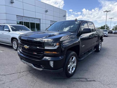 Used 2017 Chevrolet Silverado 1500 LT w/ Texas Edition AWD/4WD image 2