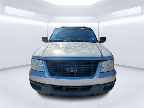 Used 2005 Ford Expedition XLS image 8