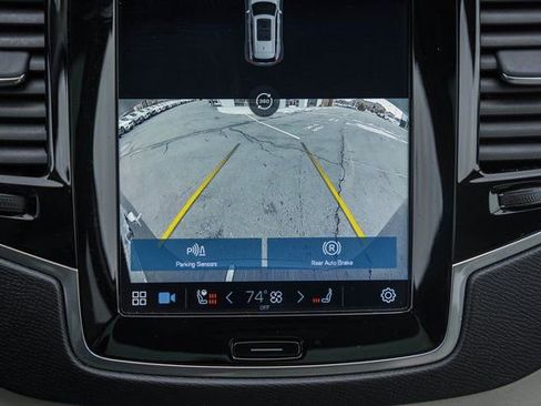 Used 2024 Volvo XC90 B6 Plus w/ Protection Package image 41