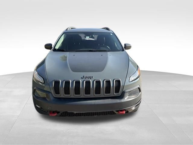 Used 2014 Jeep Cherokee Trailhawk w/ Comfort/Convenience Group AWD/4WD image 9