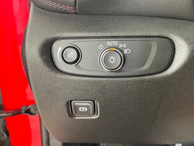 Used 2024 Chevrolet Blazer RS AWD/4WD image 17