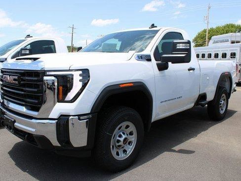 New 2025 GMC Sierra 2500 Pro w/ Convenience Package image 1