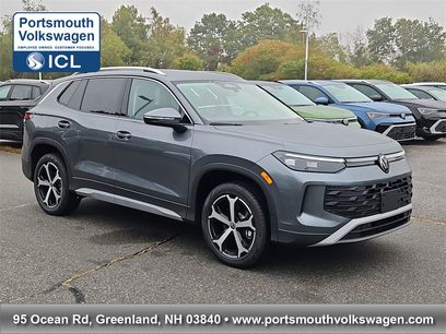 New 2025 Volkswagen Tiguan SE