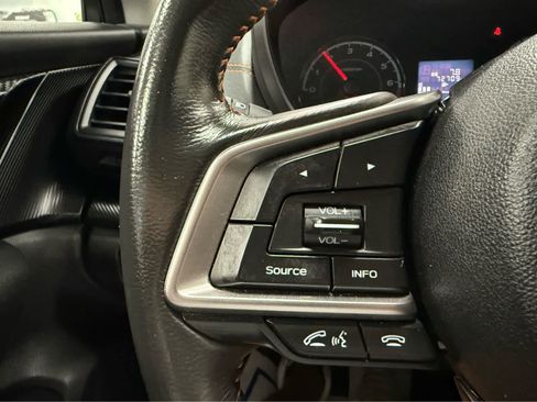 Used 2023 Subaru Crosstrek 2.0i Premium image 15