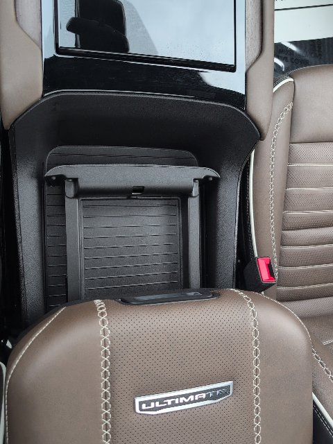 Used 2026 GMC Yukon XL Denali Ultimate w/ LPO, Floor Liner Package AWD/4WD image 29