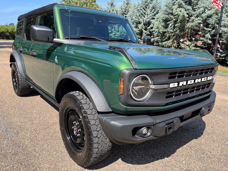 Used 2023 Ford Bronco Black Diamond AWD/4WD image 33