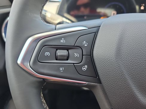 New 2026 Chevrolet Trax LT w/ Driver Confidence Package FWD image 19