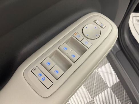 Used 2024 Hyundai Santa Fe SEL image 32