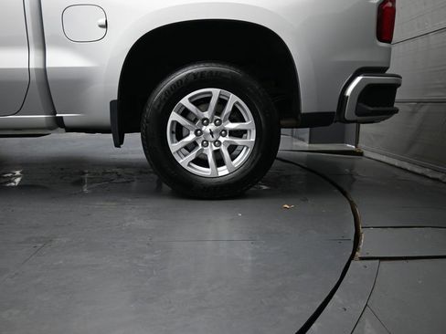 Used 2020 Chevrolet Silverado 1500 RST AWD/4WD image 14