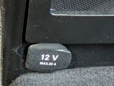 Used 2017 Mercedes-Benz GLE 350 image 17