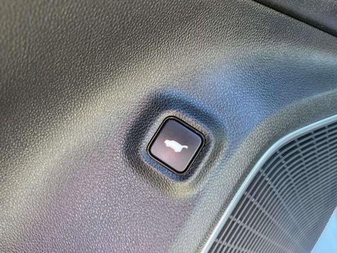 Used 2023 Acura MDX A-Spec image 22