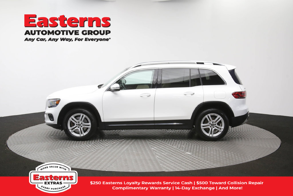 Used 2022 Mercedes-Benz GLB 250 4MATIC w/ Premium Package Lite image 62