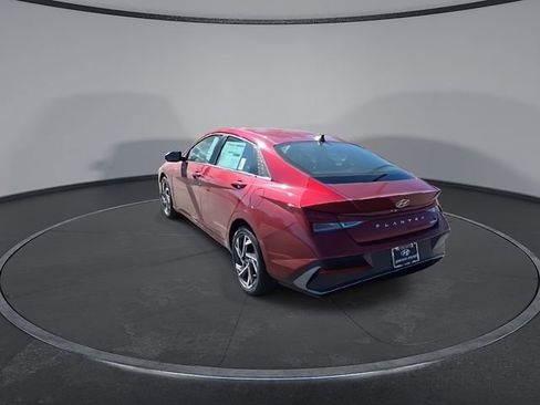 New 2026 Hyundai Elantra Limited FWD image 8
