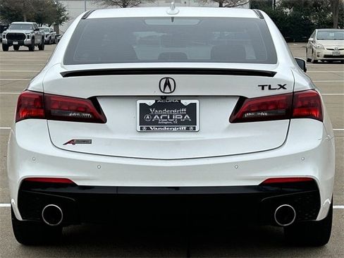 Used 2018 Acura TLX 3.5L Tech & A-Spec Pkgs image 5