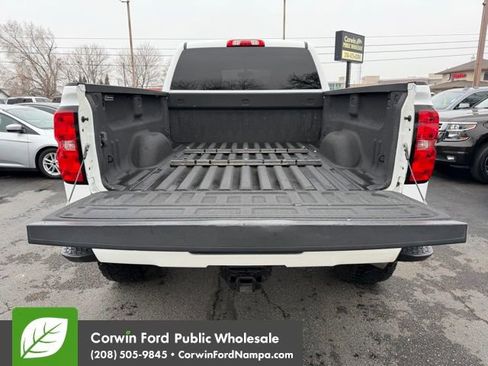 Used 2015 Chevrolet Silverado 3500 LT image 31