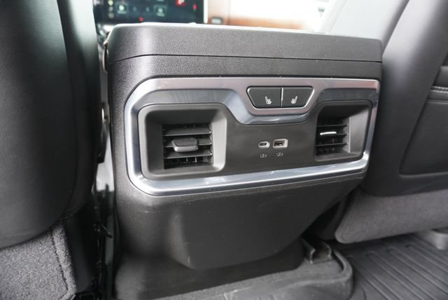 Used 2025 GMC Sierra 3500 Denali Ultimate AWD/4WD image 47