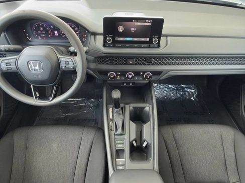 Certified 2023 Honda Accord LX image 19