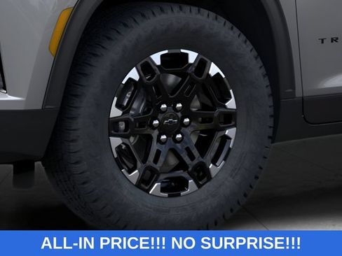 New 2027 Chevrolet Traverse Z71 w/ Driver Confidence Package AWD/4WD image 19