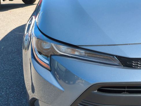 Certified 2026 Toyota Corolla LE image 9