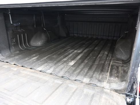 Used 2017 Chevrolet Colorado W/T w/ WT Convenience Package RWD image 24