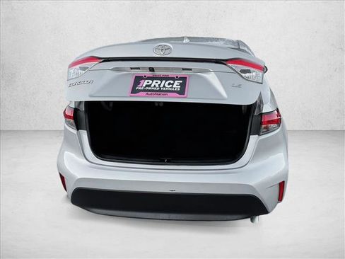 Used 2023 Toyota Corolla LE image 7