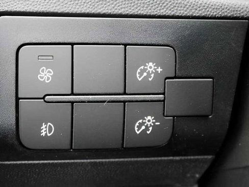 New 2025 RAM ProMaster 2500 w/ Quick Order Package 22G SLT image 10