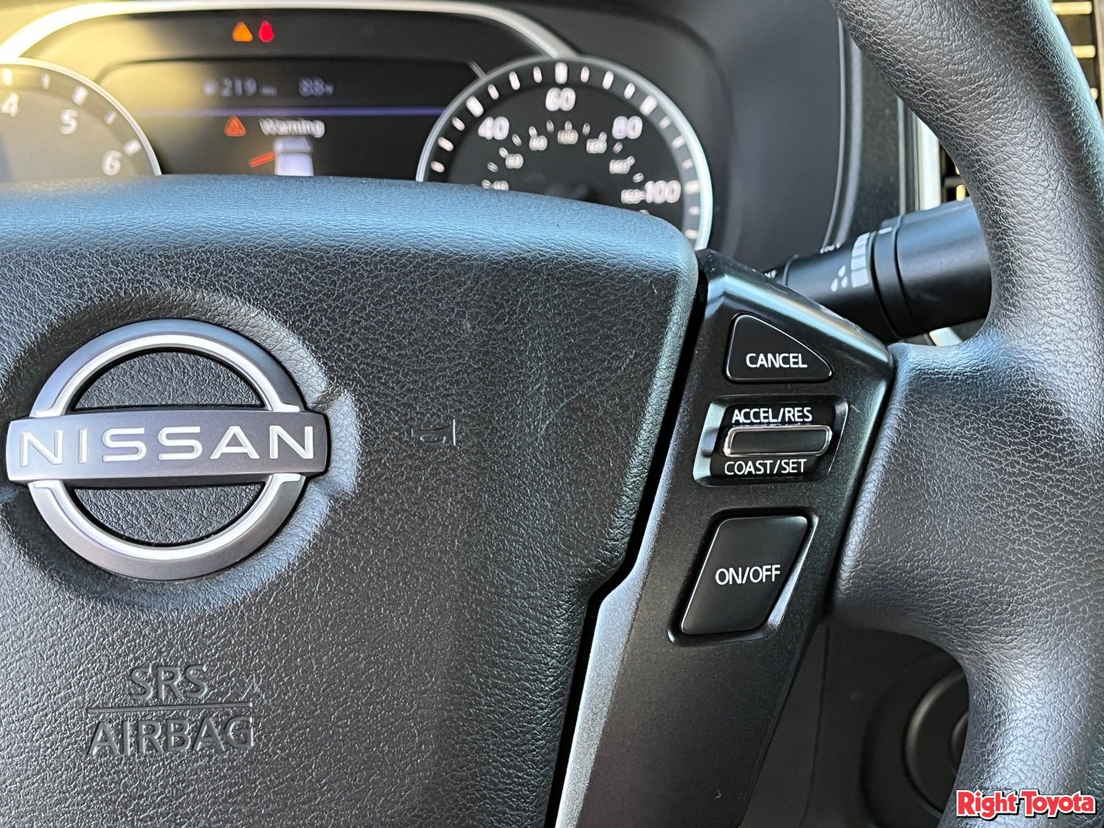 Used 2022 Nissan Frontier SV RWD image 23