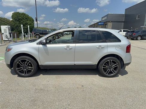 Used 2013 Ford Edge SEL AWD/4WD image 2