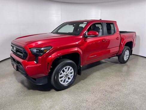 New 2026 Toyota Tacoma SR5 RWD image 7