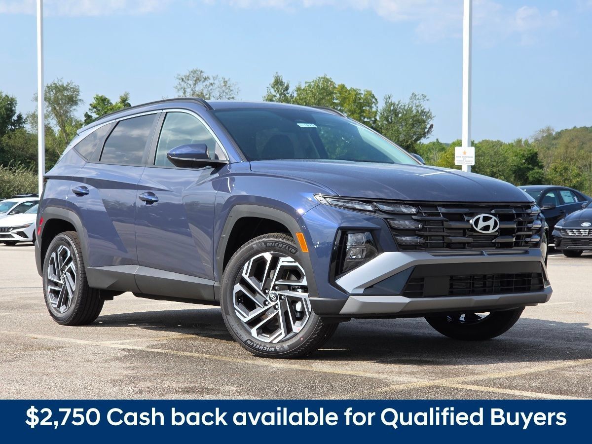 New 2026 Hyundai Tucson SEL Plus AWD/4WD image 2