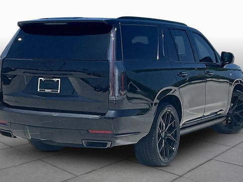 Used 2025 Cadillac Escalade Sport w/ Touring Package AWD/4WD image 12