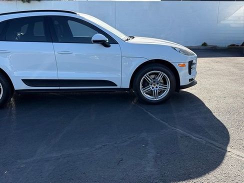 Used 2019 Porsche Macan AWD/4WD image 9